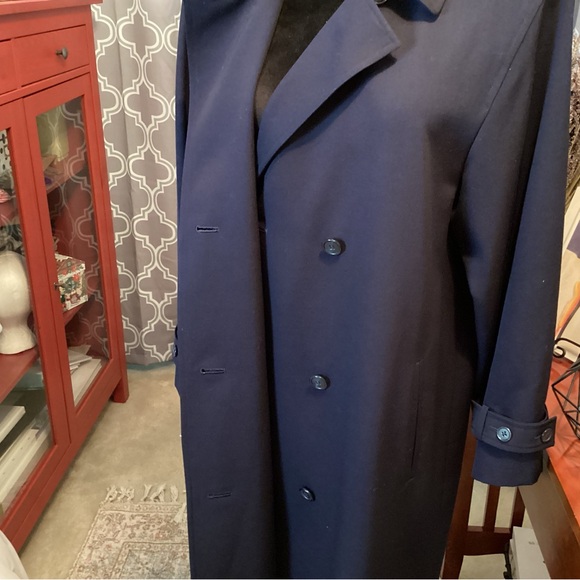 BILL BLASS - Picture 4 of 10